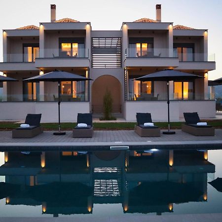 Almyres Luxurious Residences Míloi Extérieur photo