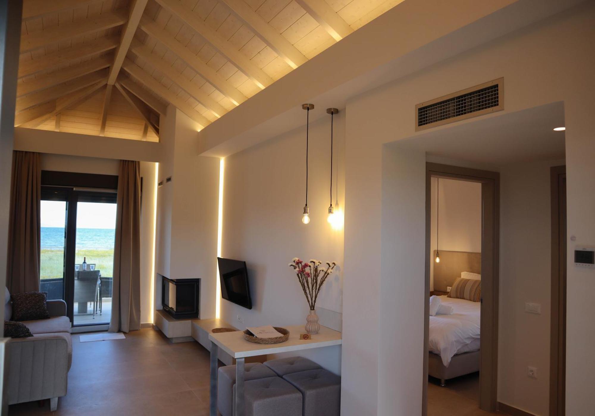Almyres Luxurious Residences Míloi Extérieur photo