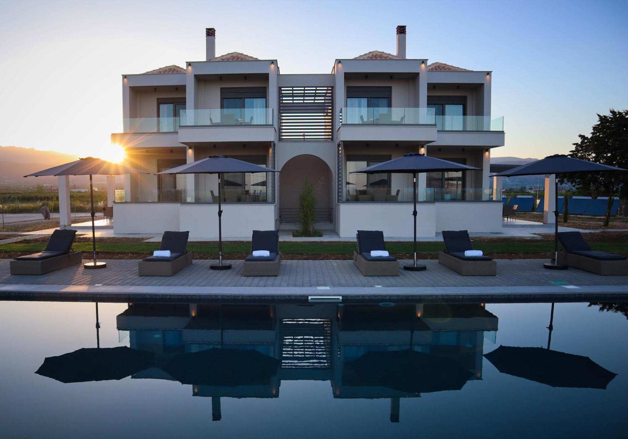 Almyres Luxurious Residences Míloi Extérieur photo